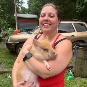 Meet your Posher, Megan